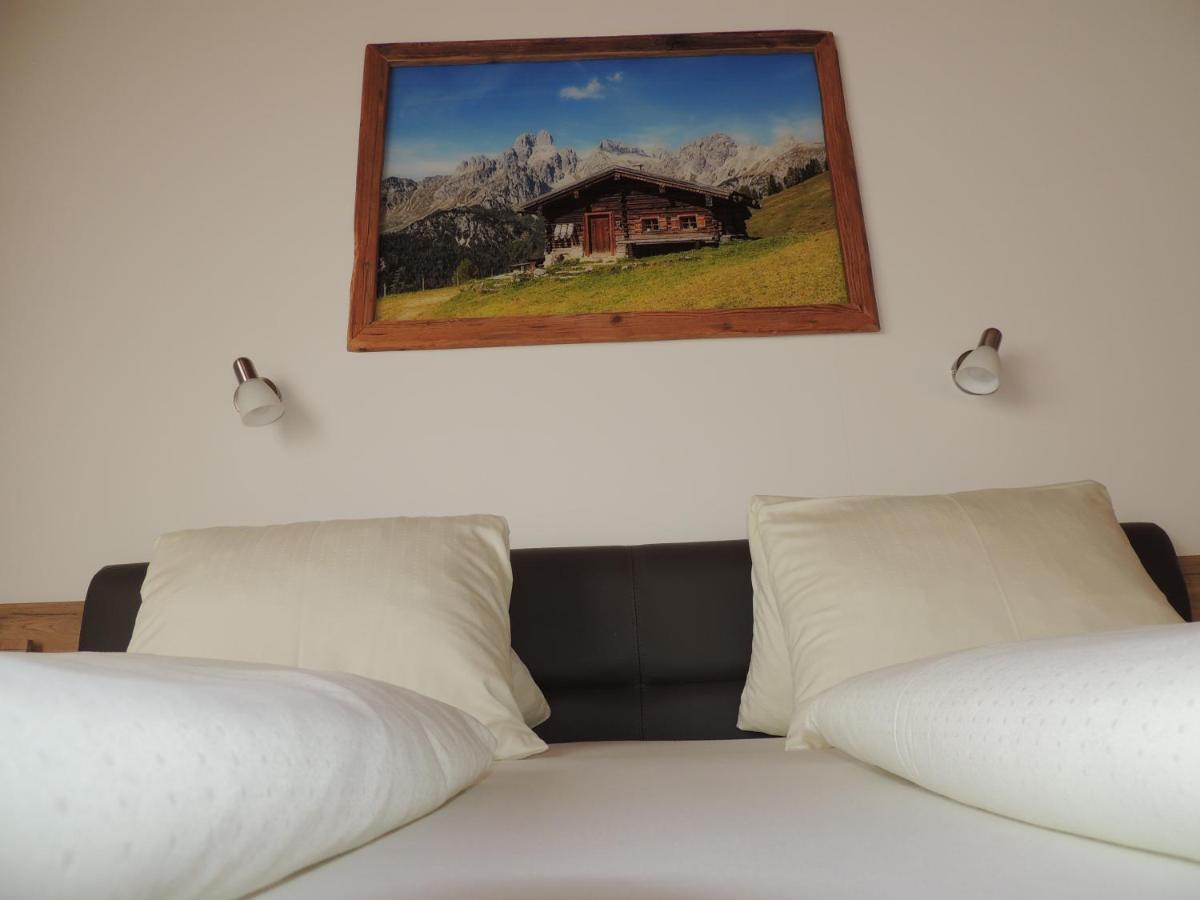 Haus Bergfried Lägenhet Filzmoos Exteriör bild