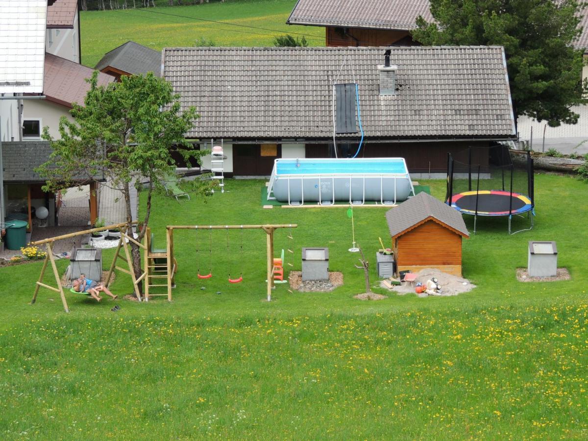 Haus Bergfried Lägenhet Filzmoos Exteriör bild